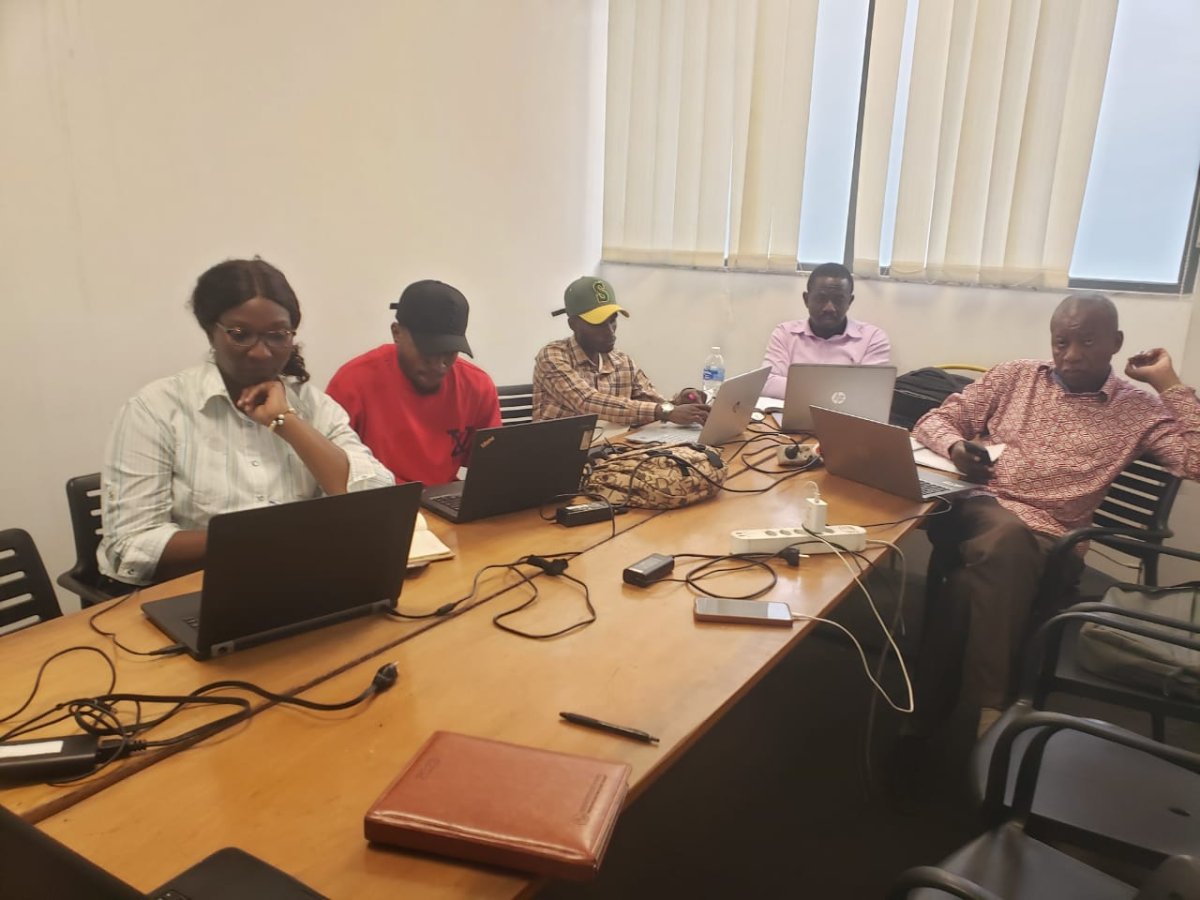 Formation en présentiel à Kinshasa en cartographie avec QGIS
